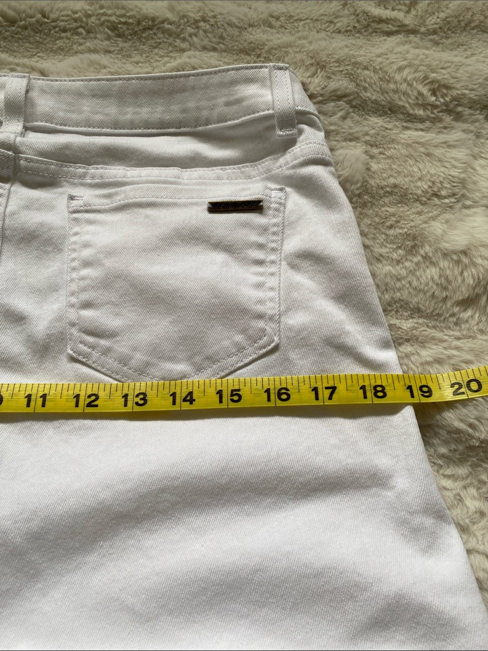 Michael Kors White Women's Bermuda Shorts Size 8 - Picture 11 of 15